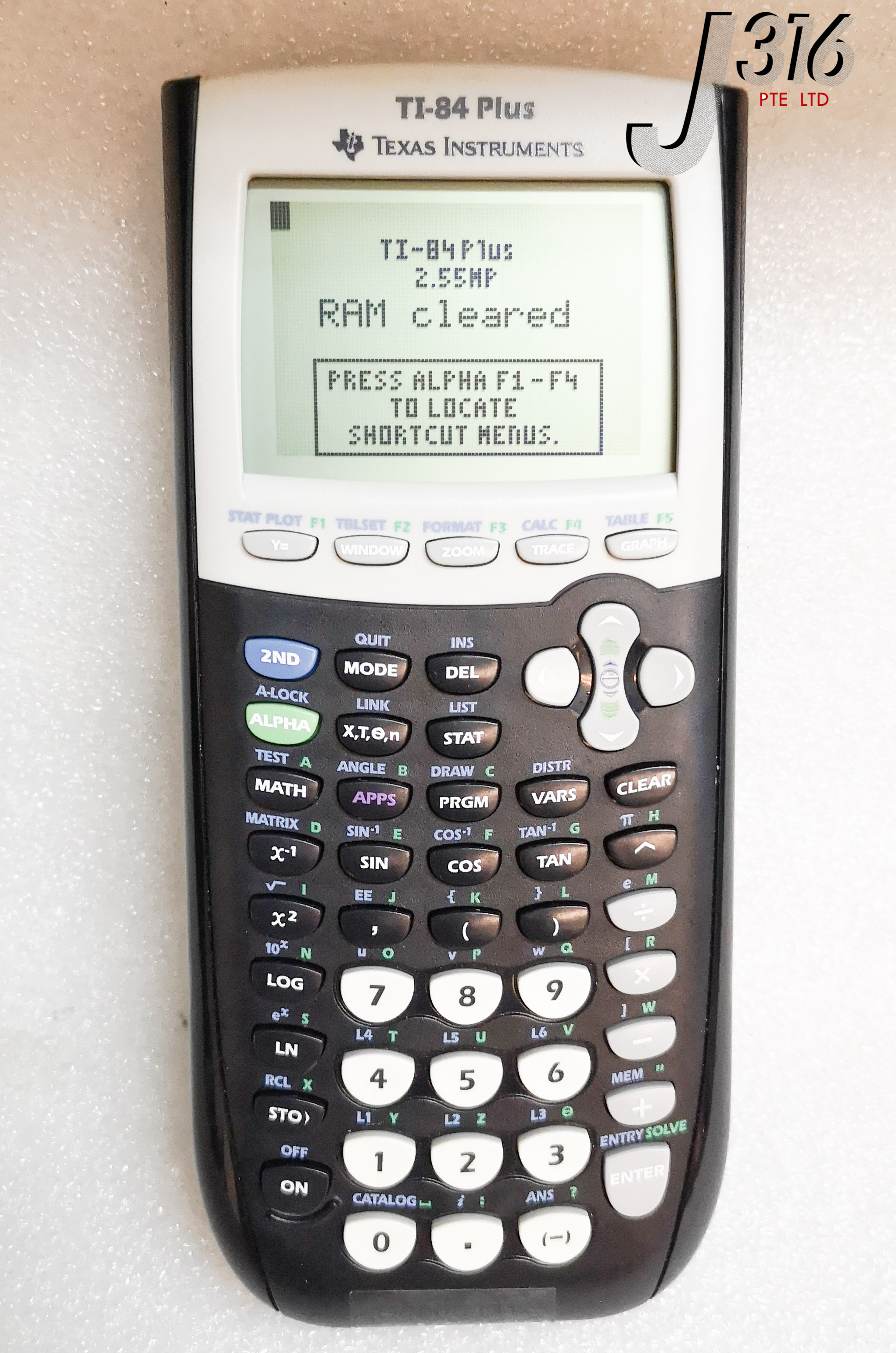 16247 TEXAS INSTRUMENTS GRAPHING CALCULATOR WITH CHARGING CABLE TI 84   16247 01 